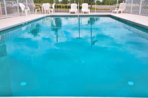 Holiday Inn Express Hotel & Suites Brooksville West, an IHG Hotel